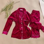 بيجامة بالقفله قطيفة