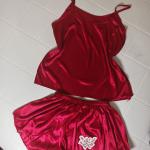 بيسيتي شورط ساتان استيكي