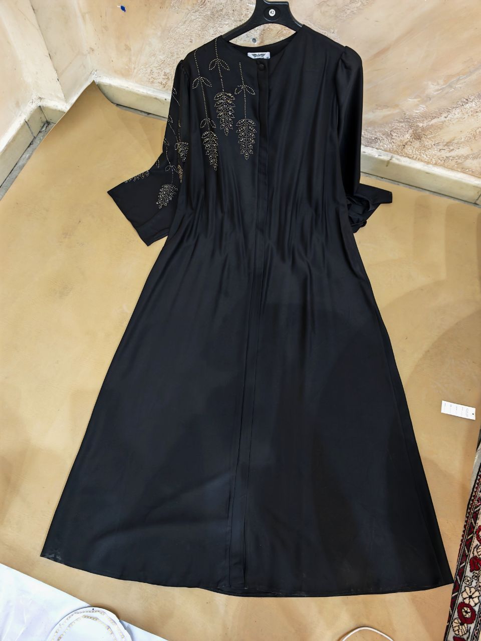 عبائة اغصان