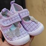 حذا بنات صغار